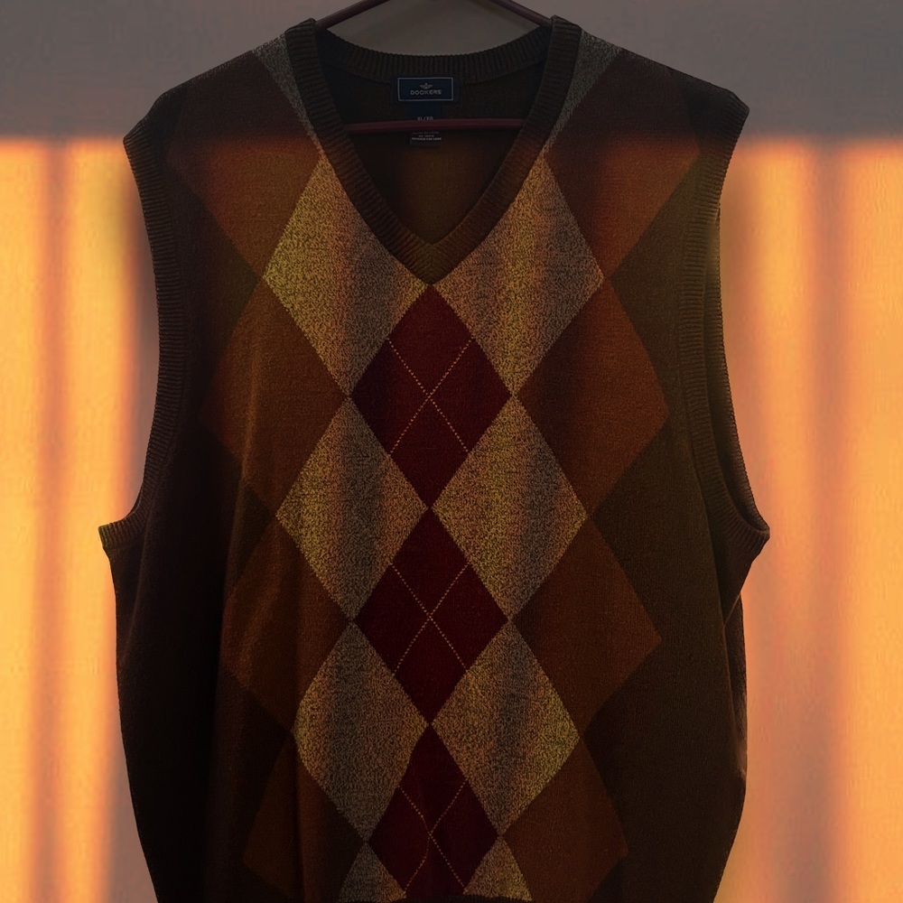 AESTHETIC BROWN SWEATERVEST // Preppy Sweatervest Unisex XL
